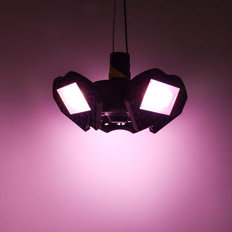 LED Clover Lampa